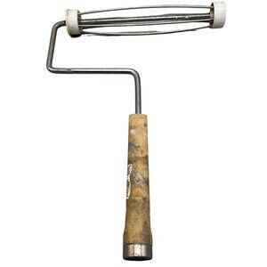 Pro Master paint roller 9.25" wood handle 6.5" twist on handle READ